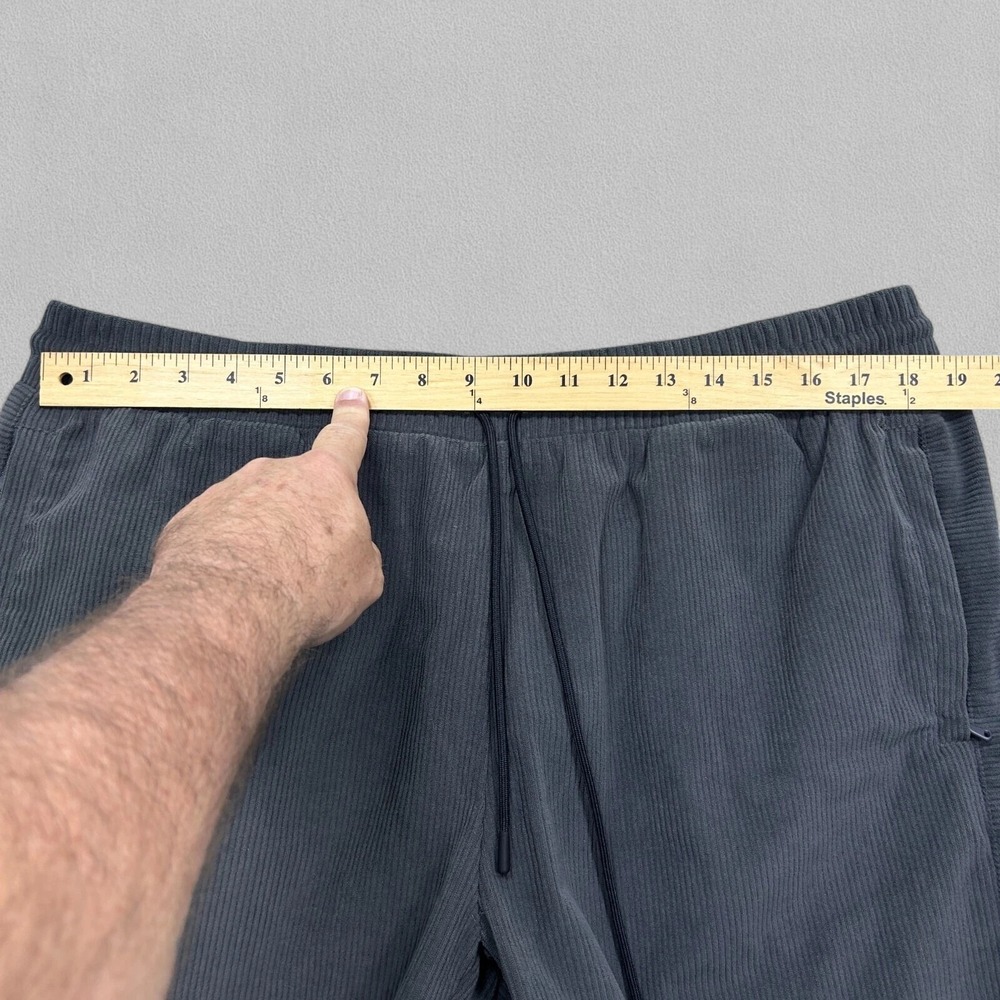 Fabletics Shorts Men's 2XL Gray Corduroy Drawstring Elastic Waist Casual Travel - Picture 9 of 11